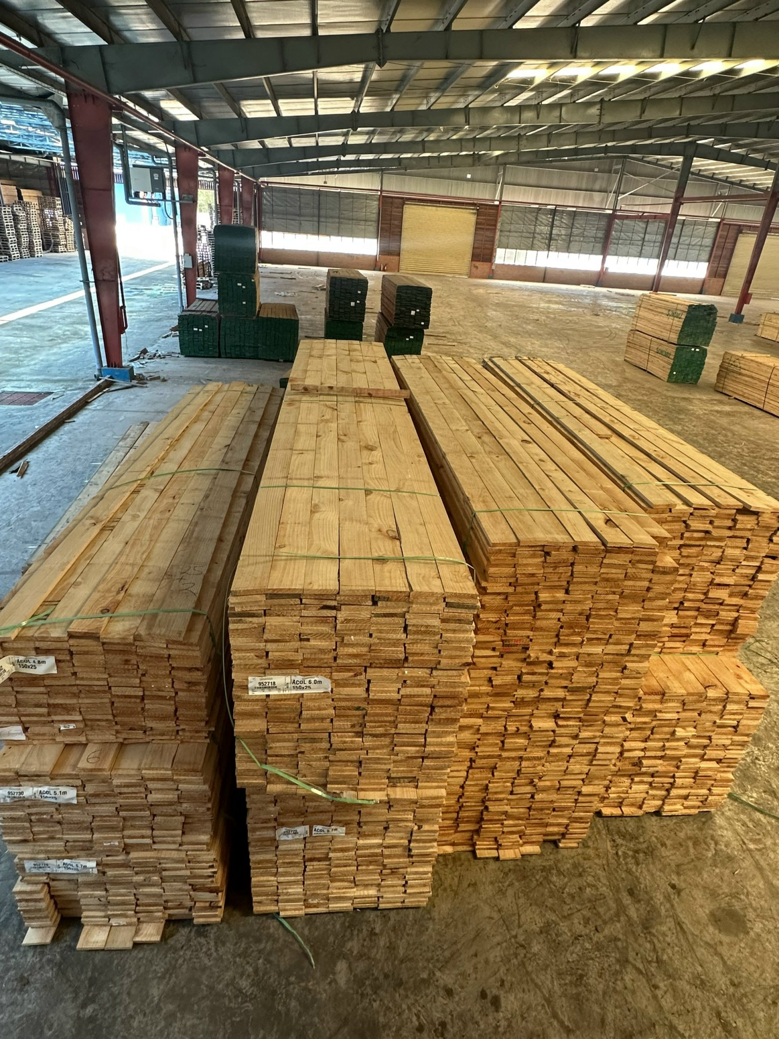 gỗ thông 25mm Newzeland