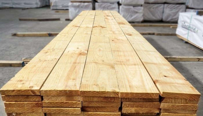 Bán gỗ nhập khẩu New Zealand - Liên hệ Mr Phong 0982631199